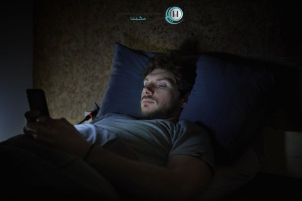 چرا خوابم نمیبره؟