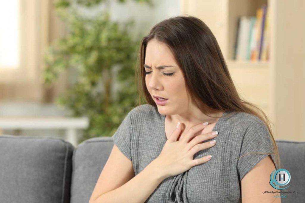 علائم حمله پنیک در زنان چه هستند؟